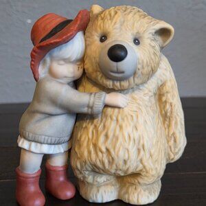 Vintage Kim Anderson “Give More Hugs, Give More Love” Figurine 1999 #535656